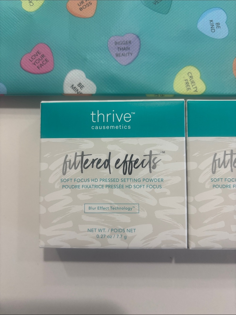 2 medium filtered effects pressed setting powder - Picture 2 of 3